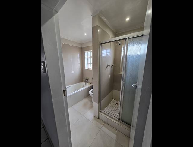 2HA FARM FOR SALE IN MANTEVREDE